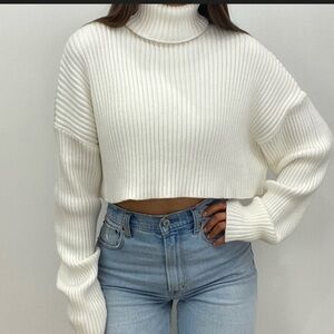 Elegant Cream Ribbed Turtleneck Sweater